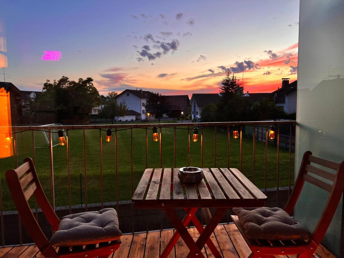 Flair Apartments Vorarlberg - Stilvolles Wohnen Nahe Bodensee & Alpen - Kueche, Balkon & Gratis Parkplatz Bregenz Eksteriør bilde